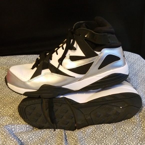 Nike Other - Throwback Nike's Nike Other - Throwback Nike's